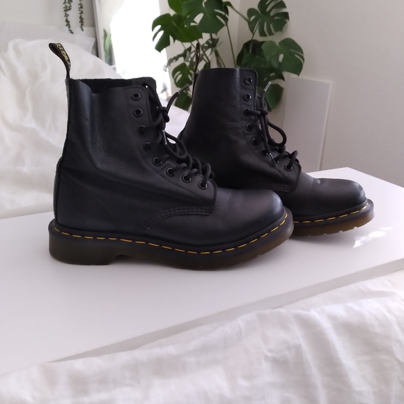 Original Dr. Marten boots Pascal - Picture 2 of 11